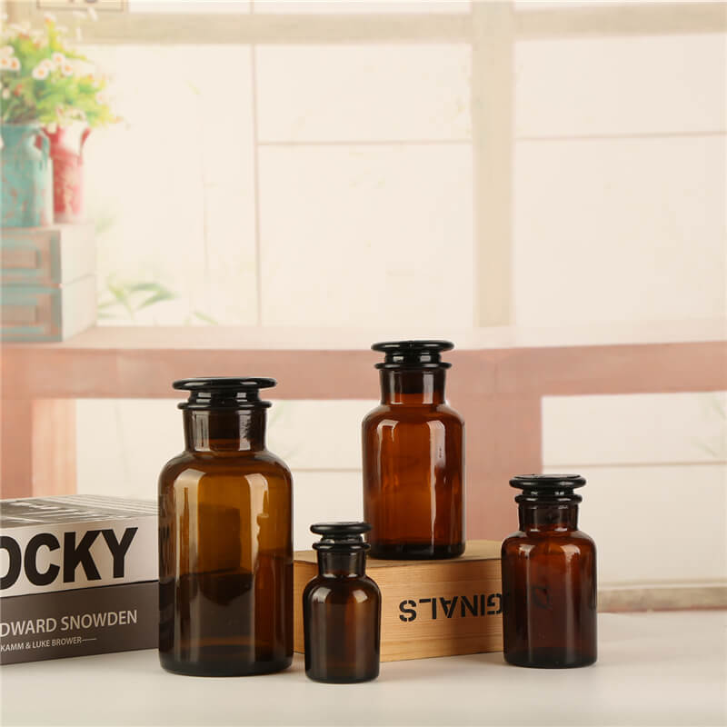 2000ml medium bottles pyrex